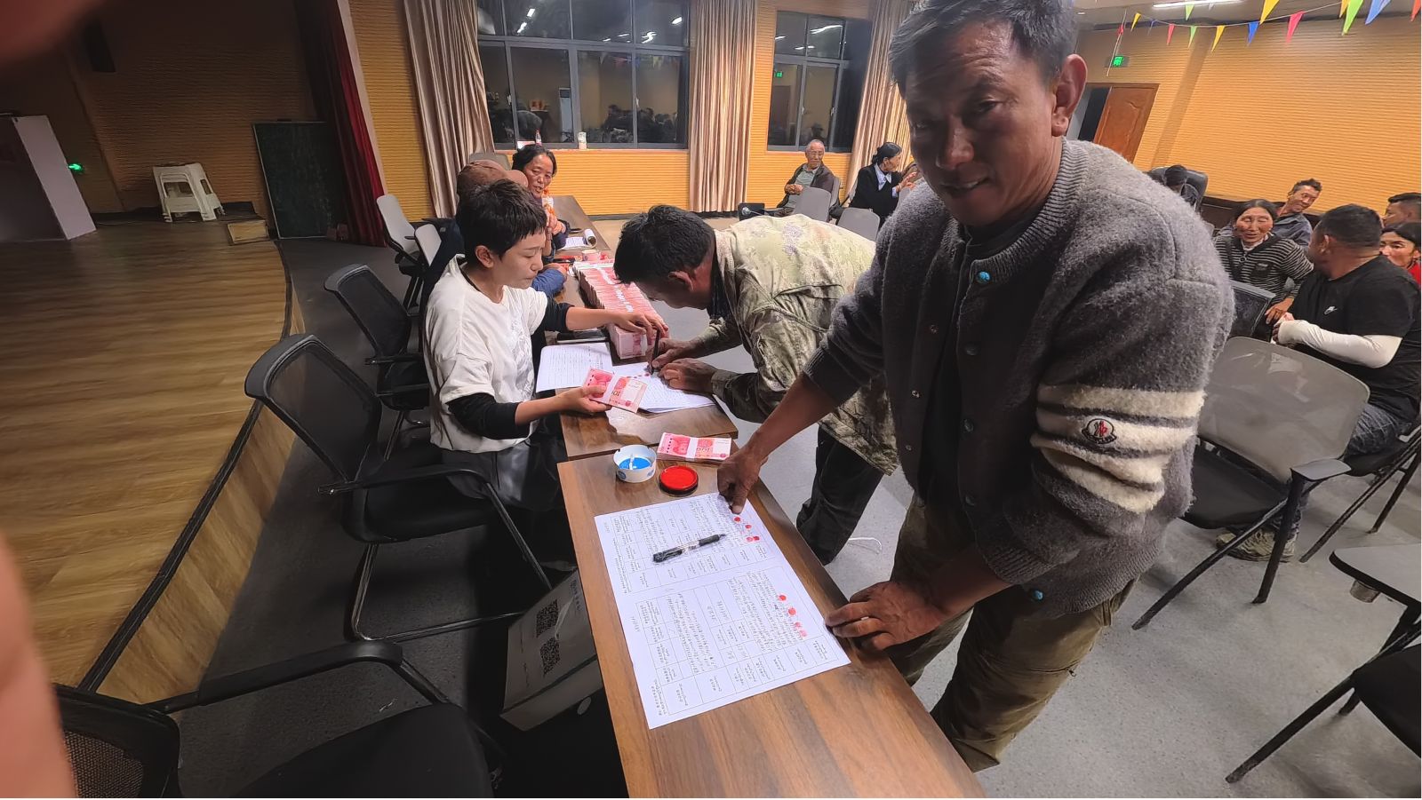 冰镇更好喝 大窑碳酸饮料8瓶到手15.9元